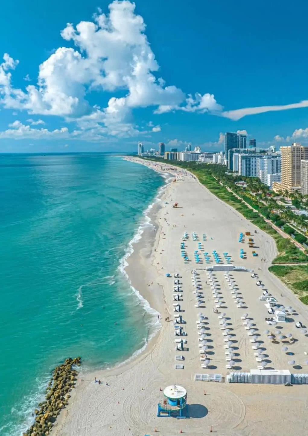 Сasa de vacaciones Rare Corner Unit Private Terrace & Sunset Views Miami